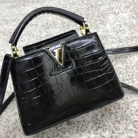 Official oldcobbler MINI VUITTON LOUIS CAPUCINES 0817